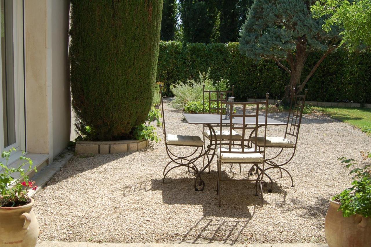 Bed and Breakfast La Goutadou Cabannes Экстерьер фото
